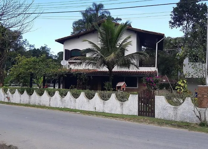 0108.00 - Casa - Maranduba - 4 Dormitorios - 12 Pessoas - Churrasqueira - 1 Quadra Do Mar